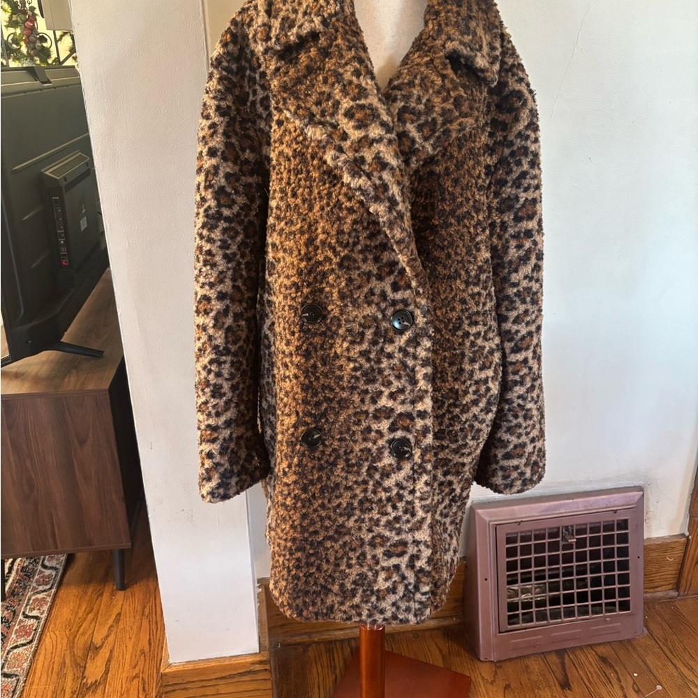Bernardo animal print double breasted Boucle coat large - Picture 2 of 5